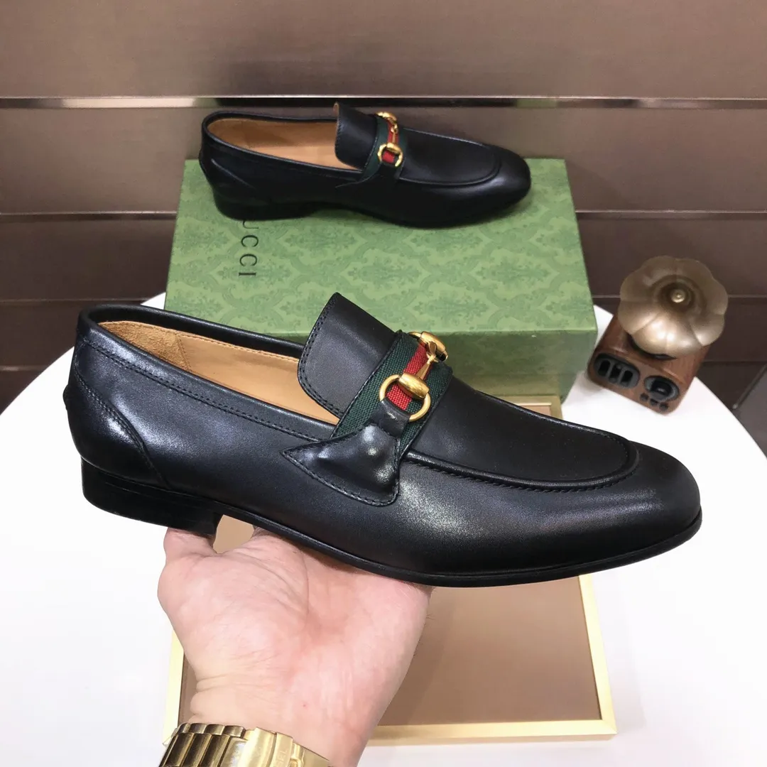 Men's shoes 💰580💰[GUCCI—Gucci] The latest high-end version of Gucci. Official website new model. Available at the same time at counters, the uppers are made of original cowhide imported from Italy/matched with the original special material splicing design concept; "highlight, high-end, grade, extravagance" and exquisite workmanship (original mesh fabric) sole: original factory special outsole size (38-45) (custom-made 45 non-returnable)